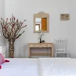 Glifoneri Skopelos Town