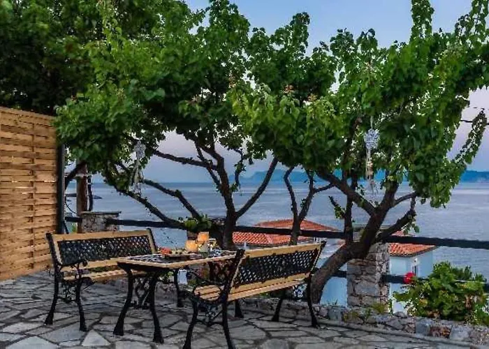 Апартаменты Glifoneri